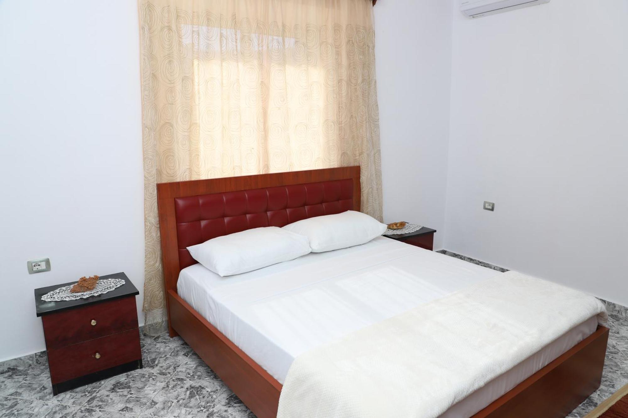 Villa Xherimeja Family Oasis Berat Oda fotoğraf